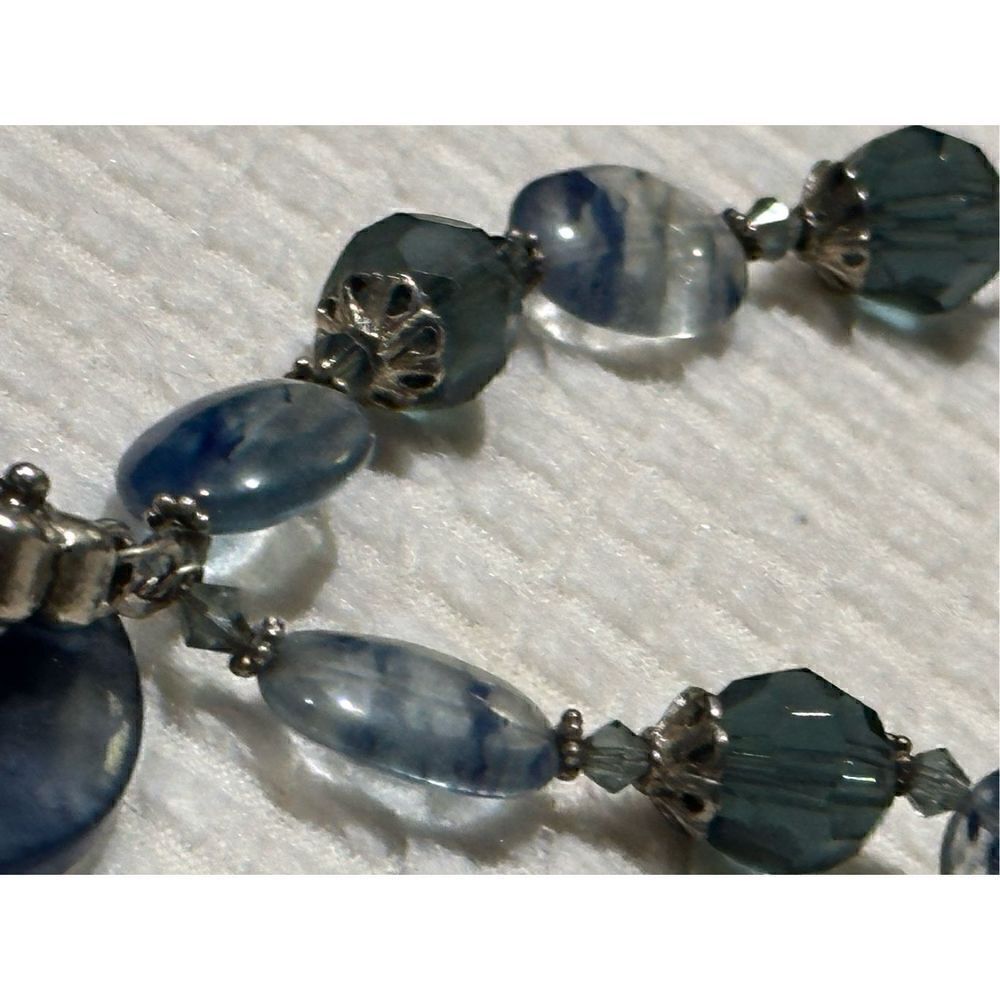 Beaded necklace - Picture 7 of 7